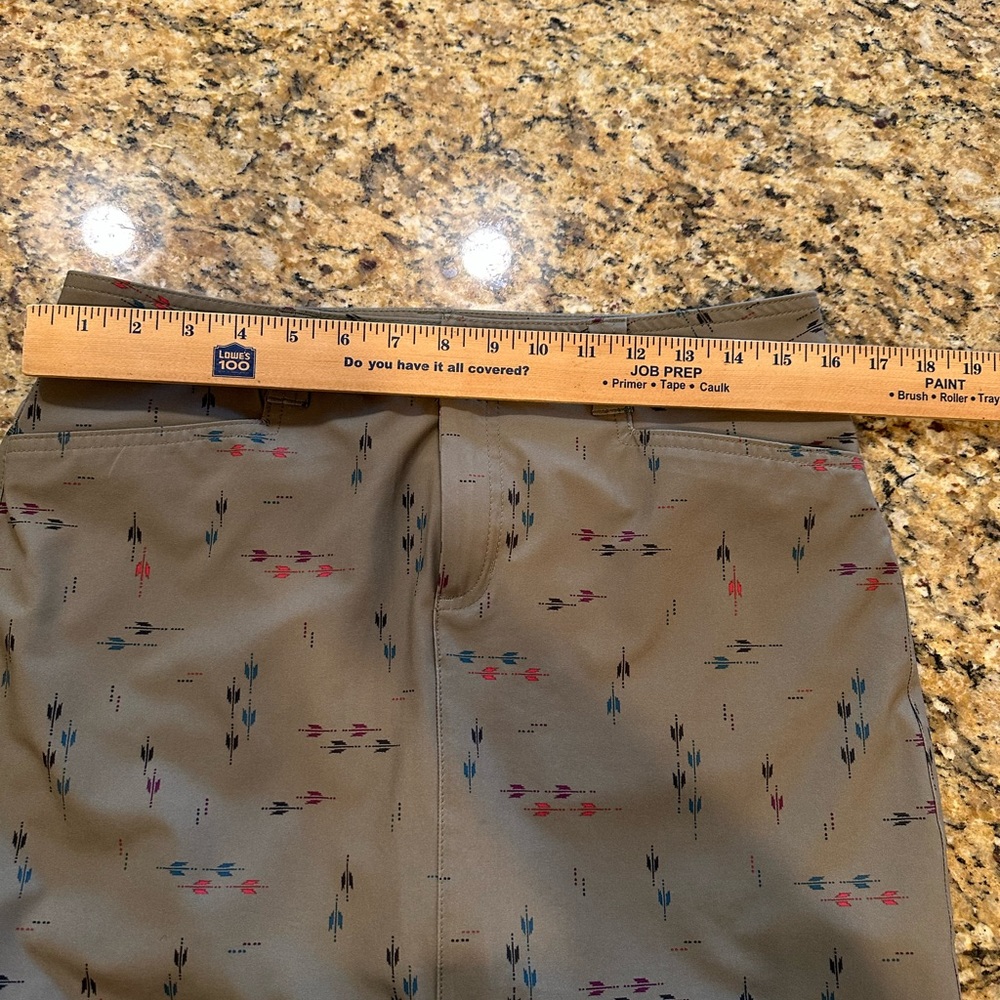 Eddie Bauer army green arrow print Tennis Golf Active Skirt Skort women's sz 4 - Picture 3 of 7